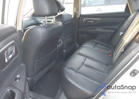 2013 Nissan Altima 3.5 Sl z USA, uszkodzony, nr VIN 1N4BL3AP9DC225122